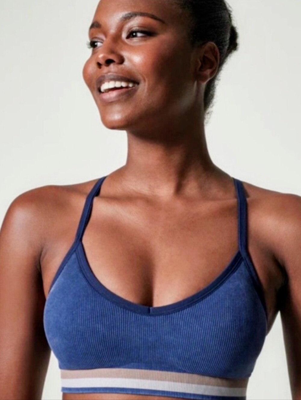 SPANX Soft Stretch Seamless Low Impact Sports Bra Navy/L NEW**